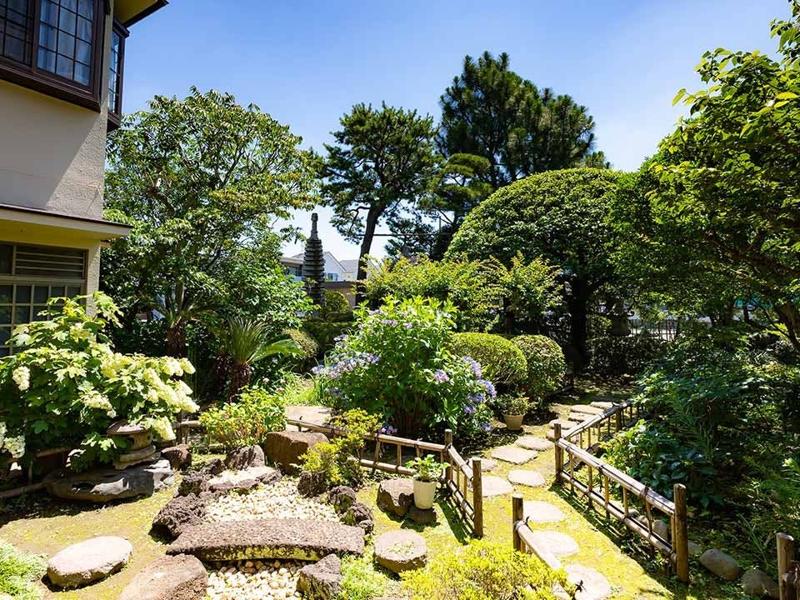 利栄山 長勝寺