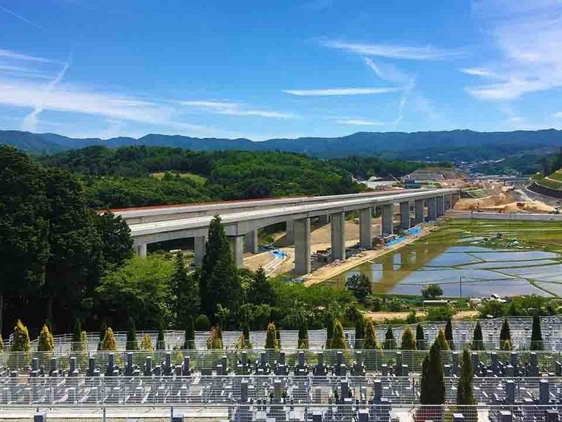 仏心霊園 一般墓・樹木葬