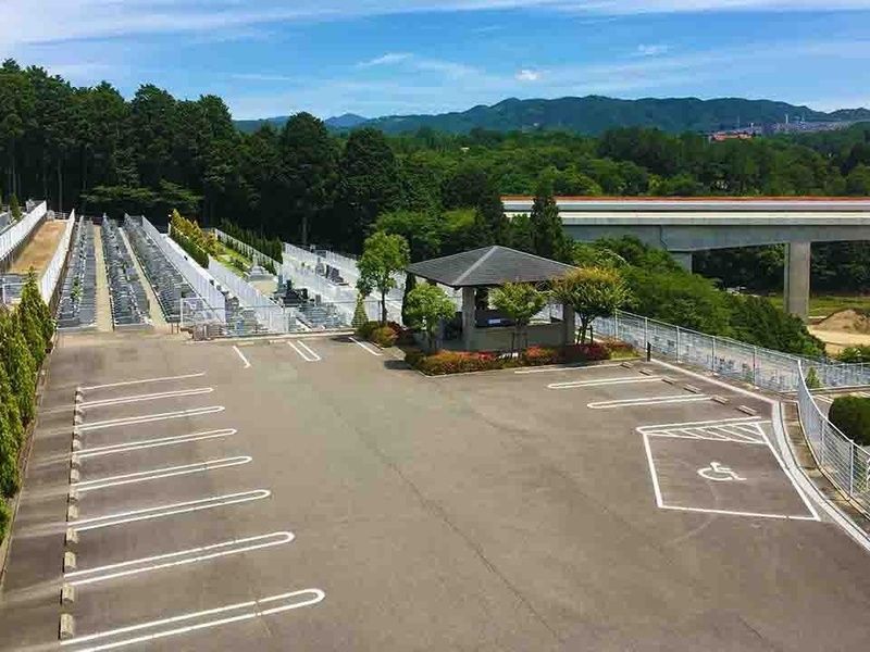 仏心霊園 一般墓・樹木葬