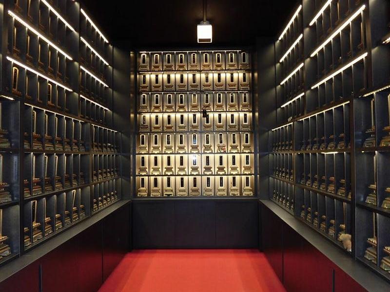 高野山 奥の院 永代供養墓「佛舎利宝塔」