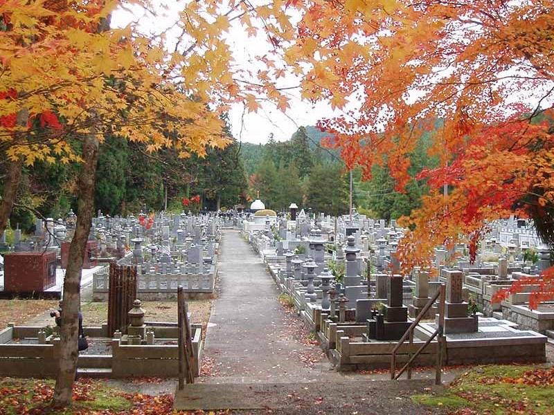高野山 奥の院 永代供養墓「佛舎利宝塔」