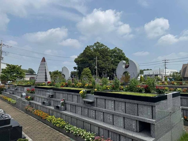 フラワーパークみよしの霊園