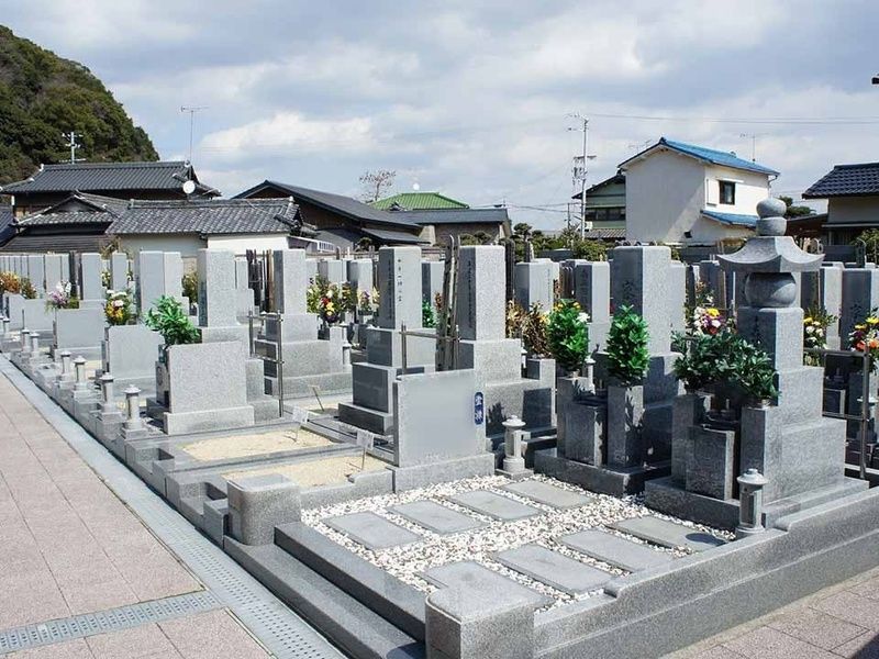 墓域