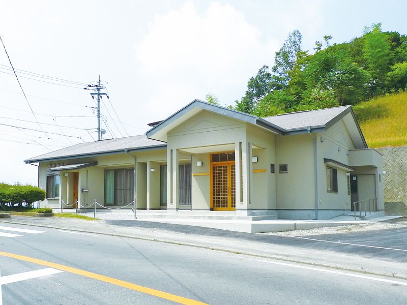 みしま望嶽の丘霊苑 結の杜