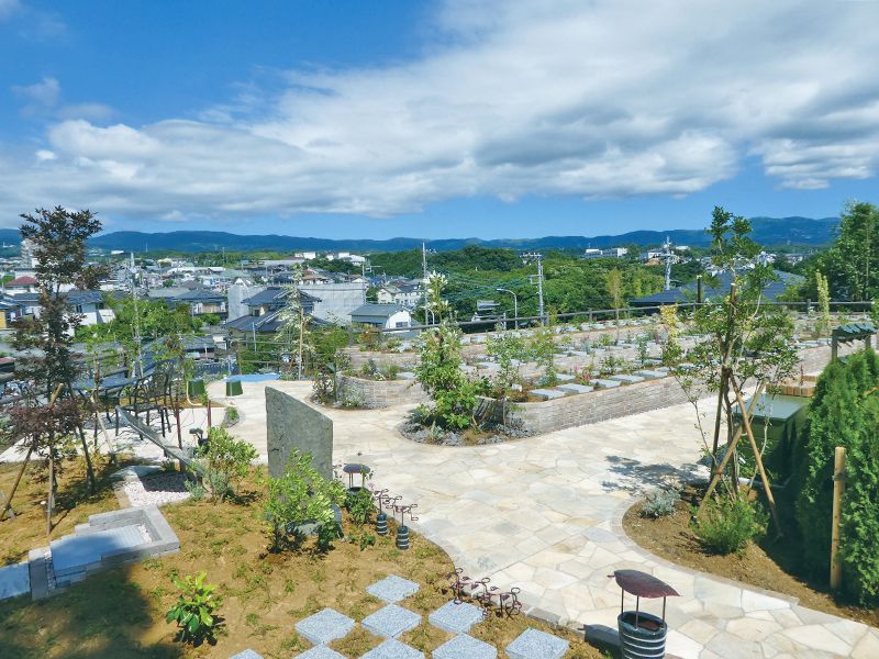 みしま望嶽の丘霊苑 結の杜