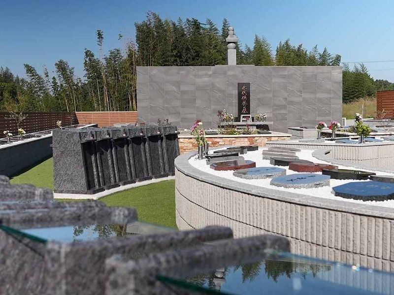 最後の方が埋葬されてから13回忌後までは個別埋葬されます