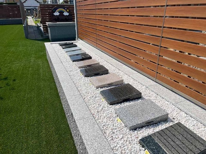 石碑プレートはお好みの石種を選ぶことができます