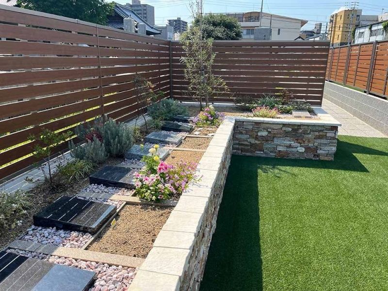 ゆっくりと手を合わせることができる空間設計がなされています