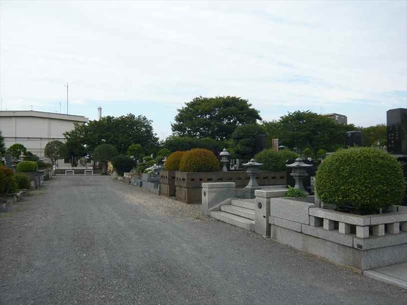 相模原市営 柴胡が原霊園　開放感のある敷地