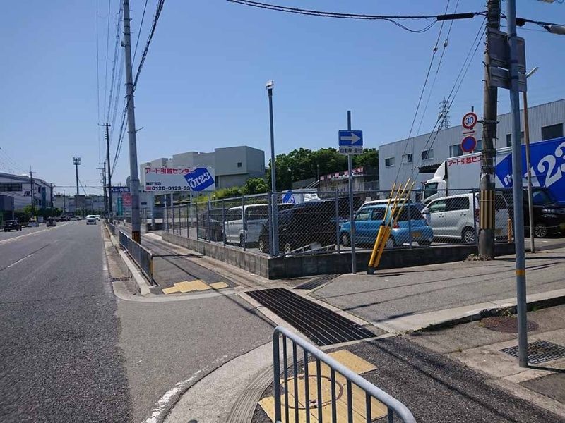 唐熊霊苑 進入路