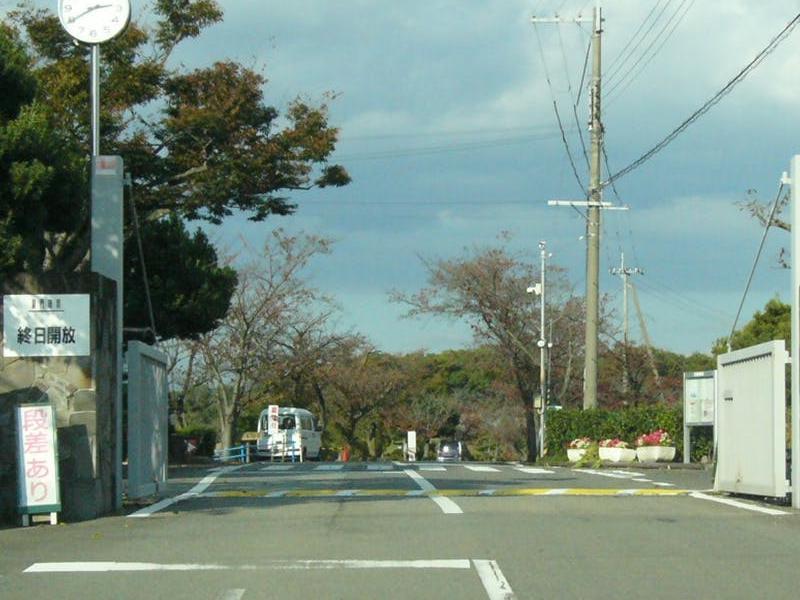 明石市営 石ヶ谷墓苑 正面入口