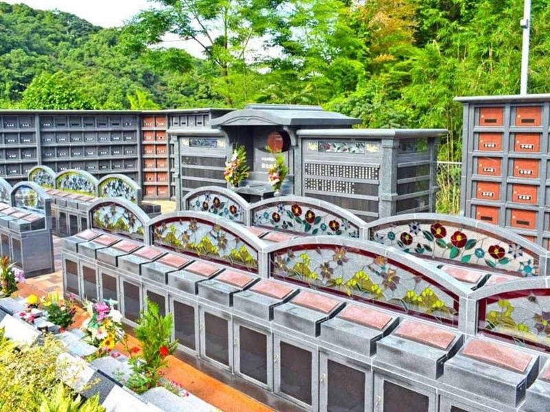 新生田上霊園中央霊場