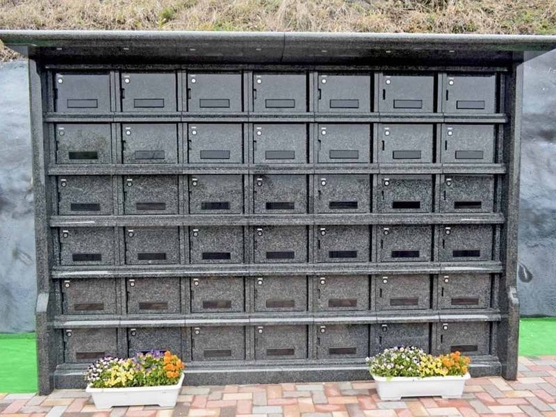 屋外永代供養納骨壇