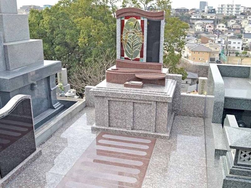 ステンドグラス墓