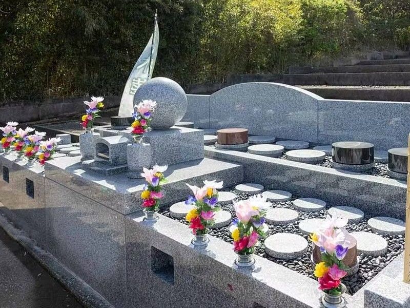 鴨川樹木葬 〜海を望む樹木葬〜