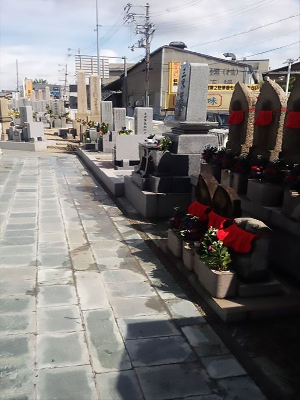 長田西河墓地