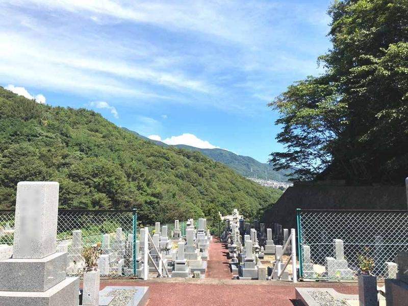 抜群の景観と行き届いた管理で、快適なお墓参りが可能です