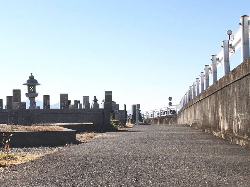 東山宝樹霊苑