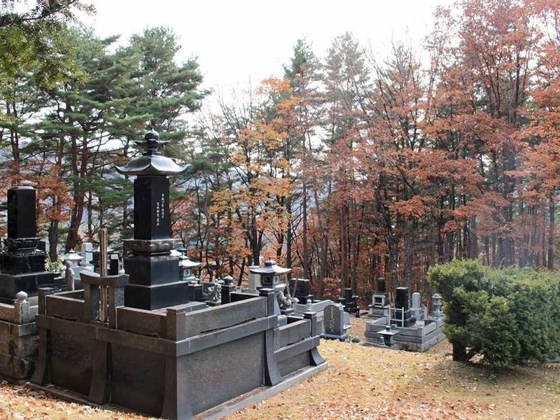 佐久穂町営 八千穂霊園