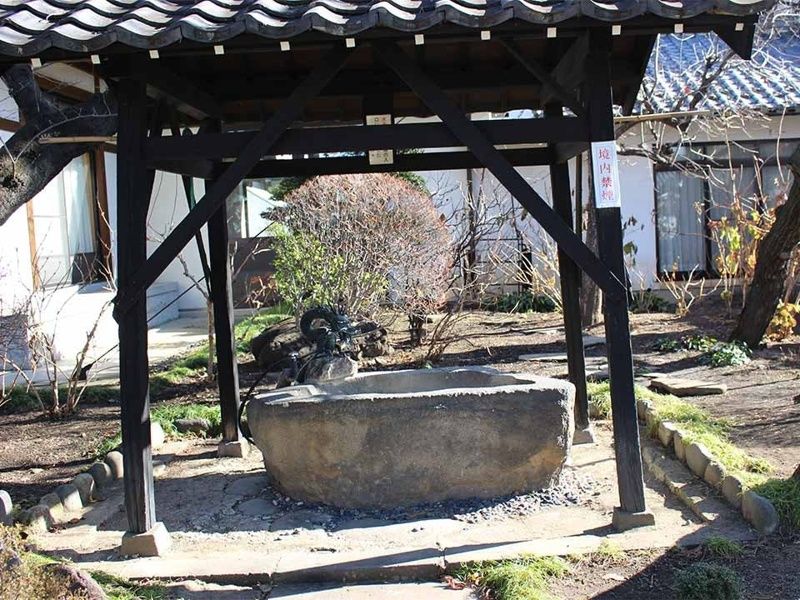 向源寺墓苑