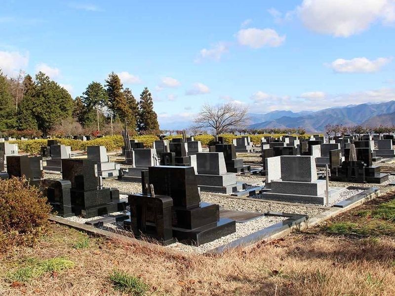 千曲市営 桑原雁塚霊園桜花苑