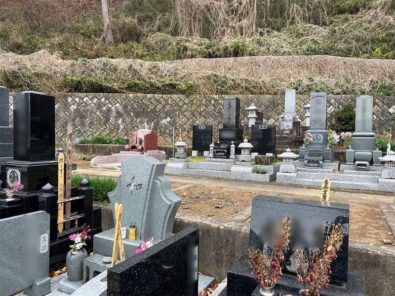 唐崎霊苑