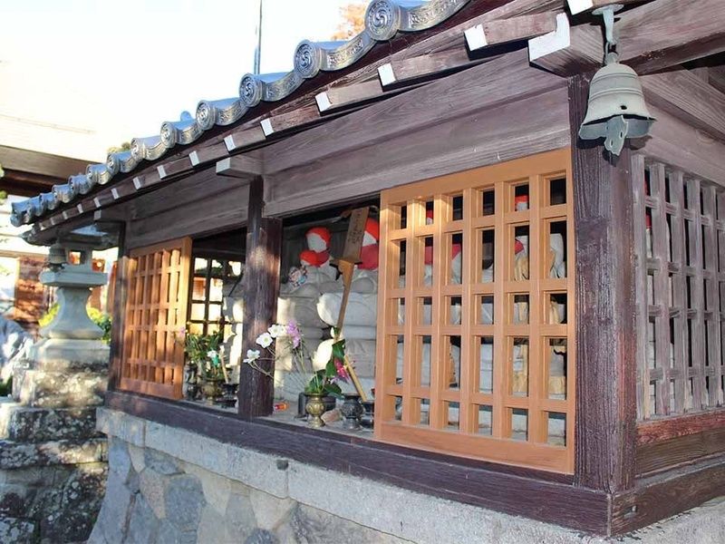 常泉寺墓地