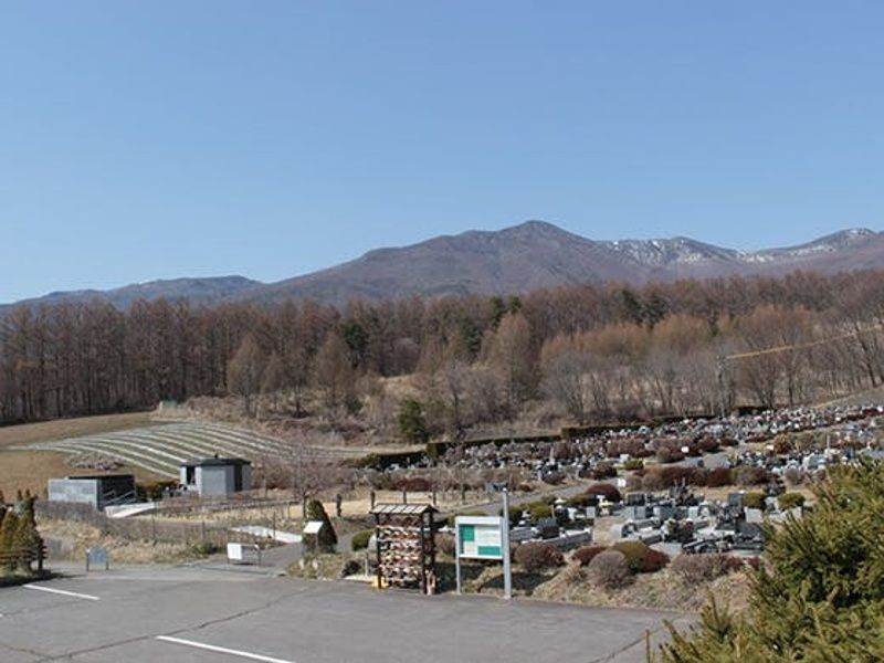 霊園全景