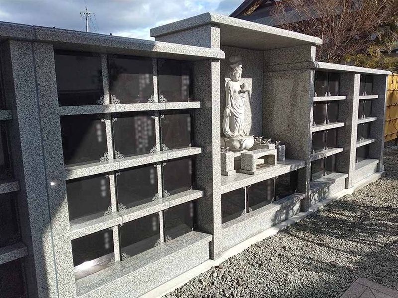 太白区エリア 個別永代供養墓【洗心の塔】