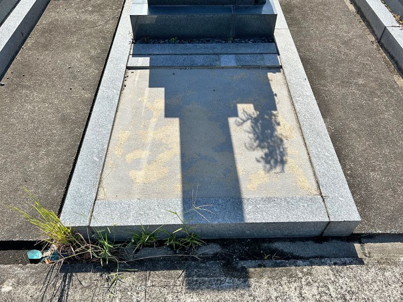 東天川墓地