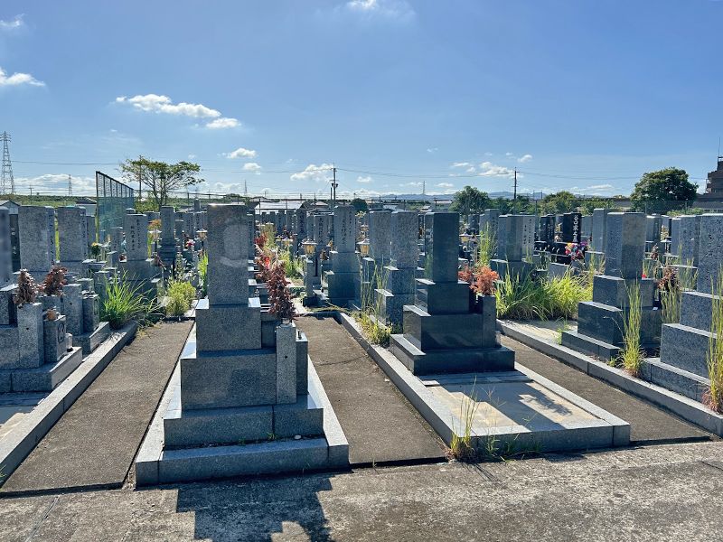 東天川墓地