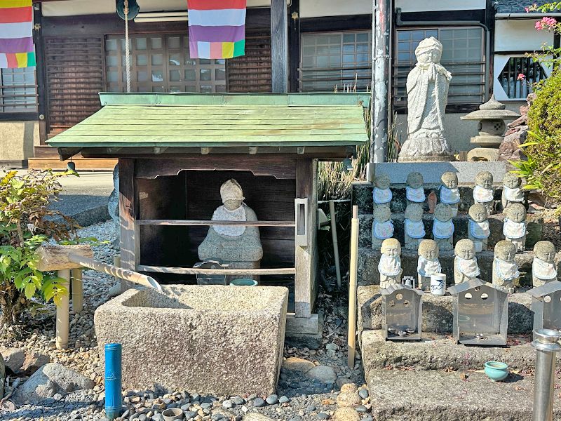 康勝寺 のうこつぼ