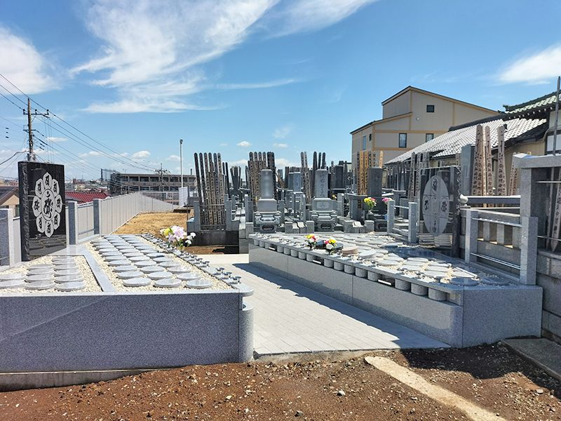 東川口慈恩の庭