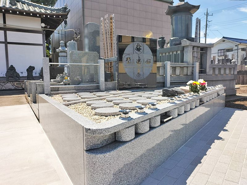 東川口慈恩の庭