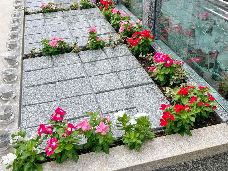 樹木葬「新宿アルベリ」