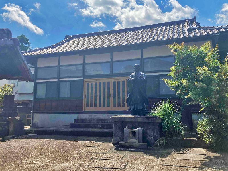 樹木葬「新宿アルベリ」