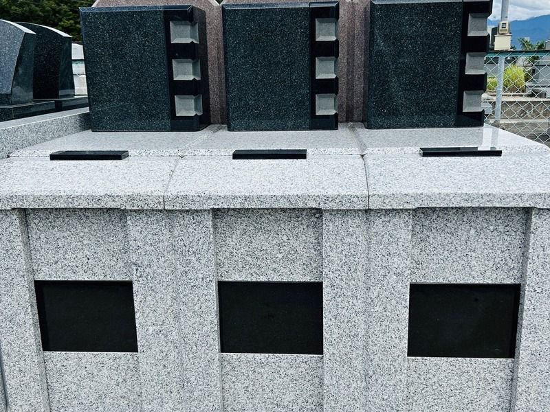 利生寺浜黒崎墓地