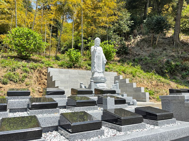 本告寺霊園