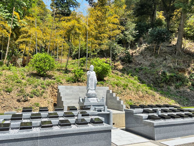 本告寺霊園