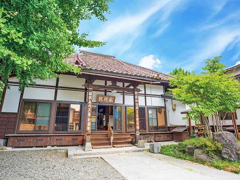 会津若松霊園 威徳院