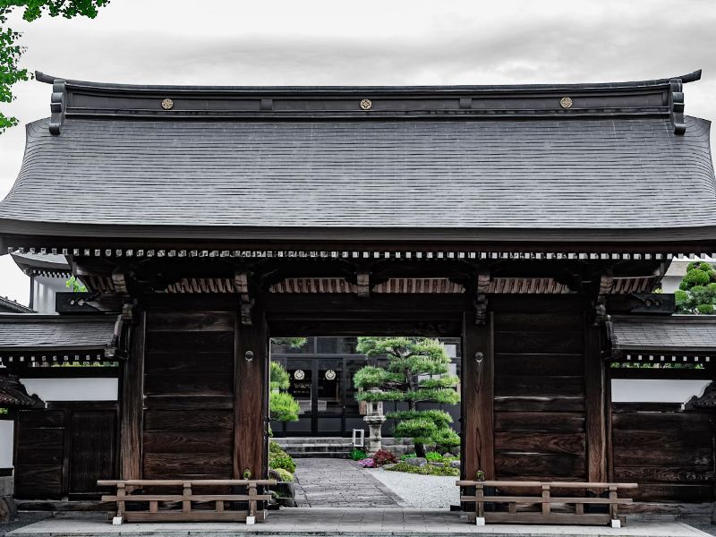 隆勝寺