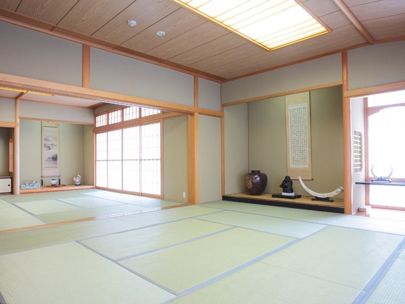 掘りごたつタイプもございます。