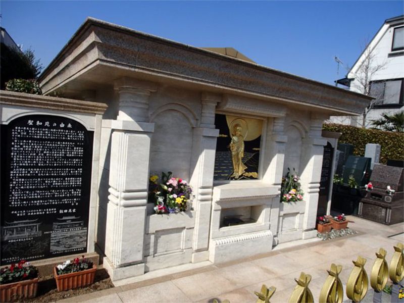 聖和苑　明るい雰囲気の納骨堂