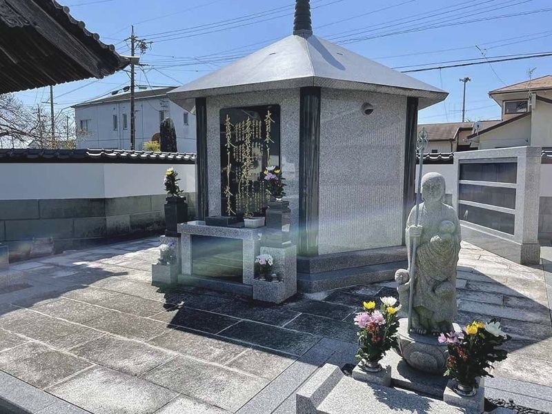 妙法寺 永代供養塔「蓮華廟」
