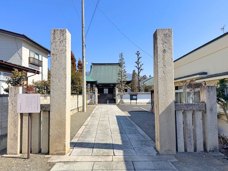 宝栄寺 のうこつぼ