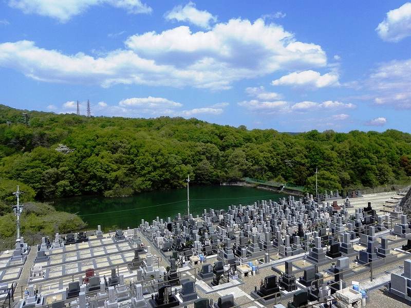 そよかぜ霊園