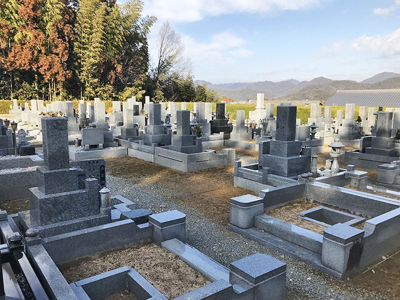 墓場堀士1 / 2 / 3 / 4 墓場堀士1 / 2 / 3 / 4 墓場掘士 / 墓場掘士4 [MIX CD]