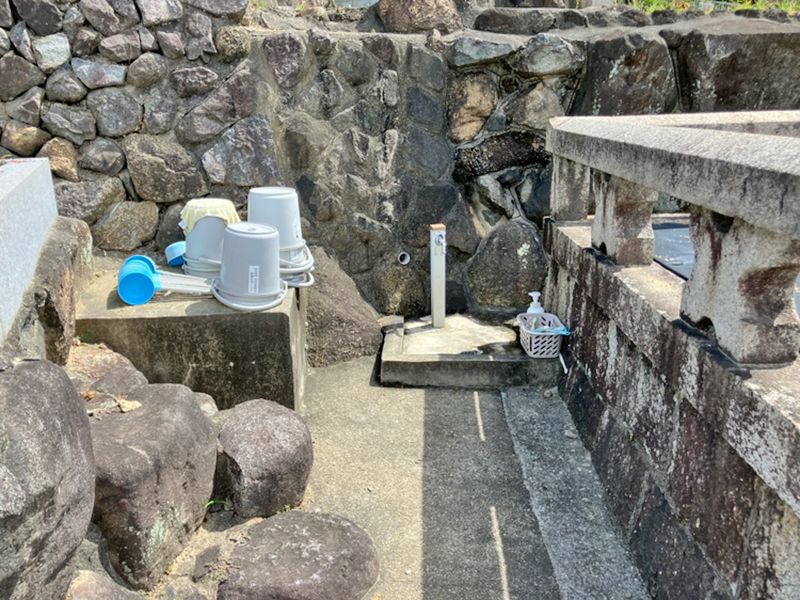 上六桜井共同墓地