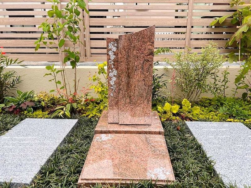 庭園型 樹木葬「ひかりのガーデン」