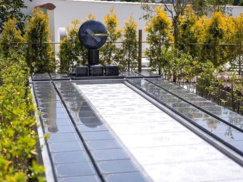 ロイヤルガーデン長野